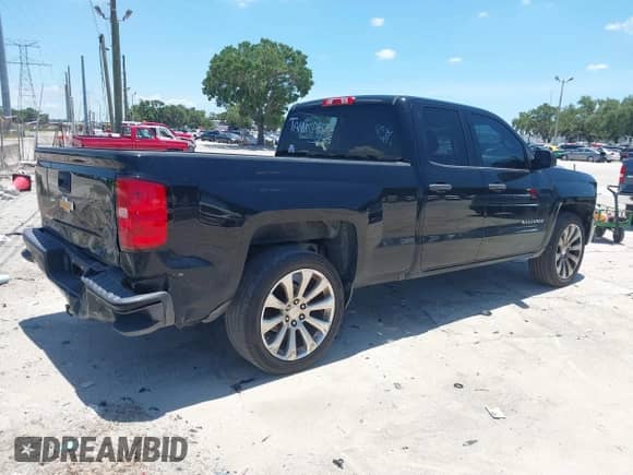 2017 Chevrolet Silverado 1500 Custom с VIN 1GCRCPEC9HZ263024, выставлен на аукционе IAAI как лот 42472981 с пробегом 128 953 миль миль и . История ставок и продаж доступна на DreamBid. Изображение 4.