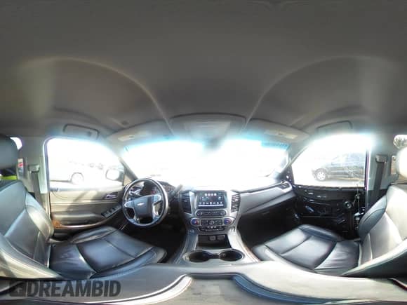 2019 Chevrolet Tahoe LT с VIN 1GNSKBKC3KR397781, выставлен на аукционе IAAI как лот 43104840 с пробегом 108 741 миль миль и . История ставок и продаж доступна на DreamBid. Изображение 18.
