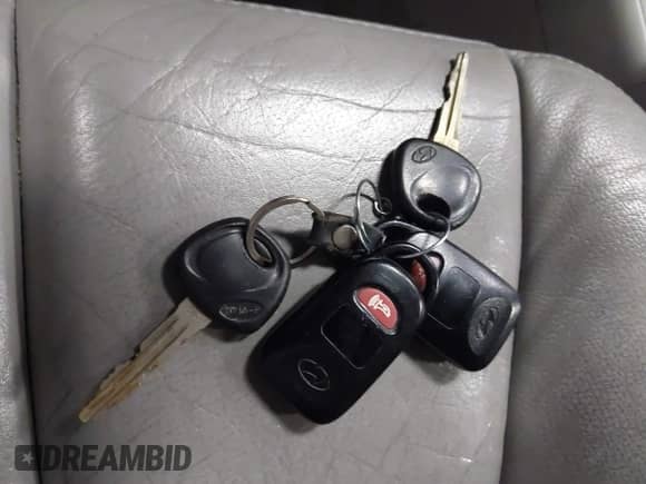2008 Hyundai Sonata SE с VIN 5NPEU46C08H359477, выставлен на аукционе IAAI как лот 42315208 с пробегом 166 864 миль миль и . История ставок и продаж доступна на DreamBid. Изображение 11.