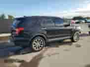 2017 Ford Explorer Limited z VIN 1FM5K7F88HGB81952, wystawiony jako Copart lot #83954605 z przebiegiem 110 880 mil mil oraz Szkoda całkowita • Salvage title. Historia ofert i sprzedaży dostępna na DreamBid. Obrazek 3.