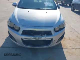 2014 Chevrolet Sonic LT z VIN 1G1JC5SG0E4111997, wystawiony jako IAAI lot #43219845 z przebiegiem 168 698 mil mil oraz . Historia ofert i sprzedaży dostępna na DreamBid. Obrazek 6.