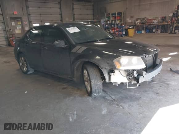 2012 Dodge Avenger R/T z VIN 1C3CDZBG0CN177126, wystawiony jako IAAI lot #41476713 z przebiegiem 162 432 mil mil oraz . Historia ofert i sprzedaży dostępna na DreamBid. Obrazek 1.