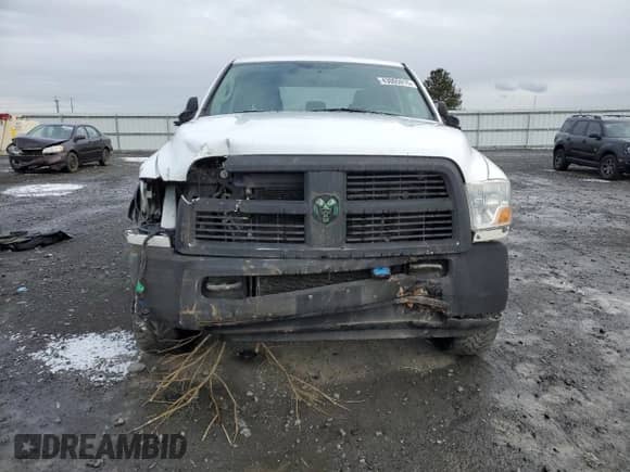 2010 Dodge 2500 SLT with VIN 3D7UT2CL7AG114770, listed as a Copart auction lot 43005915 with 258,690 mi miles and Salvage title. Bid and sale history available at DreamBid. Image 5.