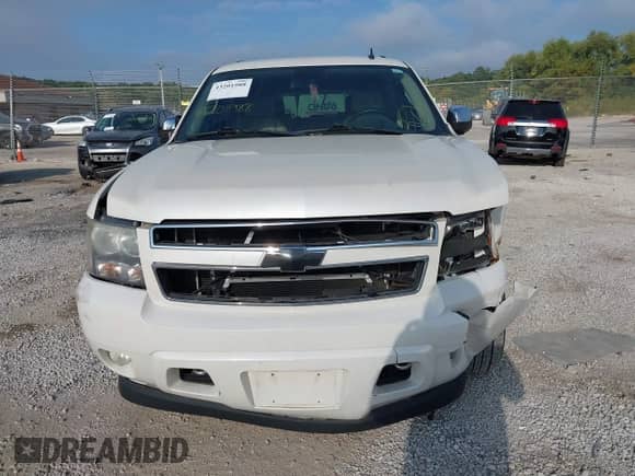 2008 Chevrolet Tahoe 1LT с VIN 1GNFK13068R195963, выставлен на аукционе IAAI как лот 43201988 с пробегом 232 490 миль миль и . История ставок и продаж доступна на DreamBid. Изображение 12.