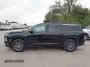 2025 Chevrolet Traverse AWD LT z VIN 1GNEVGRS6SJ144693, wystawiony jako IAAI lot #43160982 z przebiegiem 26 364 mil mil oraz . Historia ofert i sprzedaży dostępna na DreamBid. Obrazek 14.