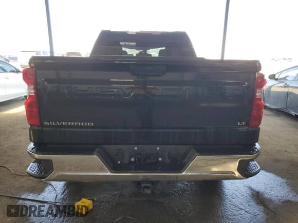 2024 Chevrolet Silverado 1500 LT with VIN 1GCUDDED1RZ209894, listed as a Copart auction lot 52938415 with Not provided miles and Salvage title. Bid and sale history available at DreamBid. Image 6.