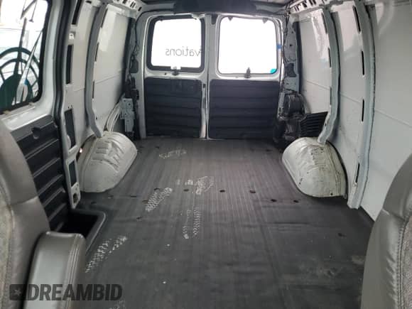 2006 Chevrolet Express Cargo с VIN 1GCHG35V961274658, выставлен на аукционе Copart как лот 47217195 с пробегом 169 354 миль миль и Чистый • Clean title. История ставок и продаж доступна на DreamBid. Изображение 10.
