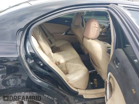 2008 Lexus IS 250 with VIN JTHBK262482072504, listed as a IAAI auction lot 43421264 with 208,329 mi miles and . Bid and sale history available at DreamBid. Image 8.