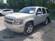 2007 Chevrolet Tahoe LT с VIN 1GNFK13017R328353, выставлен на аукционе IAAI как лот 42823681 с пробегом 217 951 миль миль и . История ставок и продаж доступна на DreamBid. Изображение 2.