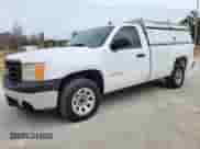 2008 GMC Sierra 1500 Work Truck z VIN 1GTEC14X48Z129263, wystawiony jako IAAI lot #41748174 z przebiegiem 263 584 mil mil oraz . Historia ofert i sprzedaży dostępna na DreamBid. Obrazek 1.