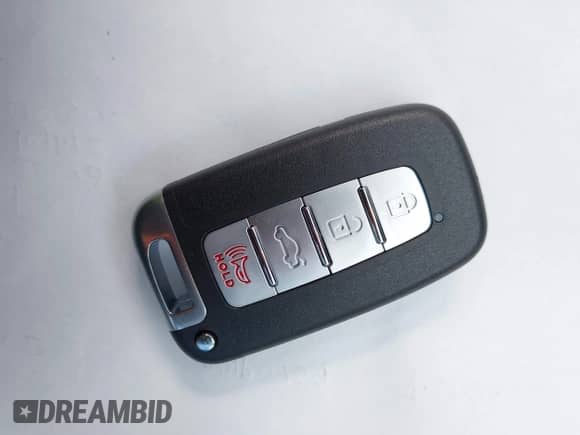 2013 Hyundai Sonata Limited с VIN 5NPEC4AC2DH723757, выставлен на аукционе IAAI как лот 43382886 с пробегом 167 662 миль миль и . История ставок и продаж доступна на DreamBid. Изображение 11.