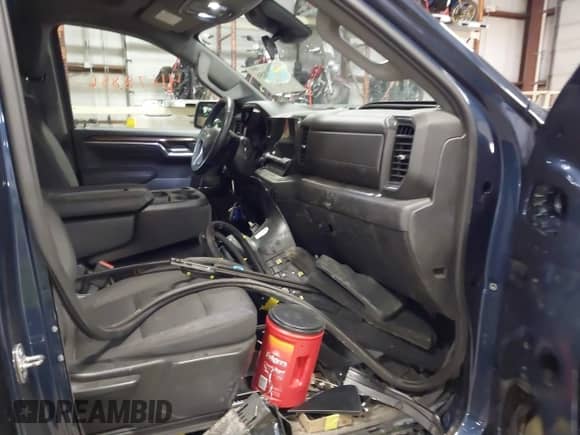 2023 Chevrolet Silverado 1500 LT z VIN 1GCPDKEK3PZ204340, wystawiony jako IAAI lot #41678856 z przebiegiem 17 939 mil mil oraz . Historia ofert i sprzedaży dostępna na DreamBid. Obrazek 5.