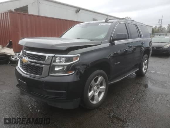 2015 Chevrolet Tahoe LT с VIN 1GNSKBKC5FR688899, выставлен на аукционе Copart как лот 81311665 с пробегом 165 706 миль миль и Списание • Salvage title. История ставок и продаж доступна на DreamBid. Изображение 1.