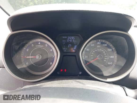 2013 Hyundai Elantra GLS с VIN KMHDH4AE8DU938821, выставлен на аукционе IAAI как лот 42957995 с пробегом 104 816 миль миль и . История ставок и продаж доступна на DreamBid. Изображение 7.