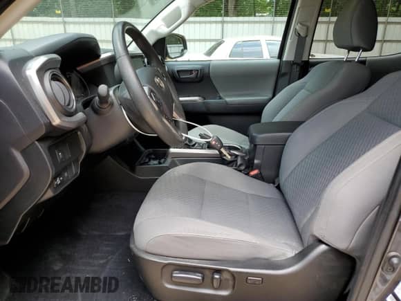 2021 Toyota Tacoma SR5 с VIN 3TMBZ5DN8MM029976, выставлен на аукционе Copart как лот 63845625 с пробегом 46 238 миль миль и Списание • Salvage title. История ставок и продаж доступна на DreamBid. Изображение 7.