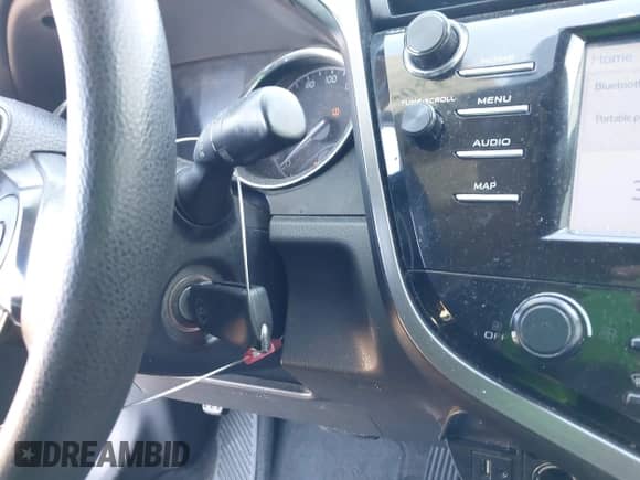 2019 Toyota Camry SE z VIN 4T1B11HK5KU750793, wystawiony jako IAAI lot #43209555 z przebiegiem 144 832 mil mil oraz . Historia ofert i sprzedaży dostępna na DreamBid. Obrazek 6.