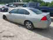 2007 Chevrolet Impala LT z VIN 2G1WT58K279414457, wystawiony jako IAAI lot #42622667 z przebiegiem 210 382 mil mil oraz . Historia ofert i sprzedaży dostępna na DreamBid. Obrazek 3.