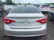 2015 Hyundai Sonata Limited z VIN 5NPE34AF5FH033529, wystawiony jako IAAI lot #42828783 z przebiegiem 182 317 mil mil oraz . Historia ofert i sprzedaży dostępna na DreamBid. Obrazek 16.