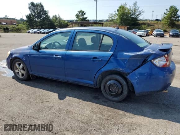 2005 Chevrolet Cobalt LS с VIN 1G1AL54FX57537621, выставлен на аукционе Copart как лот 69207585 с пробегом 256 147 миль миль и Списание • Salvage title. История ставок и продаж доступна на DreamBid. Изображение 2.