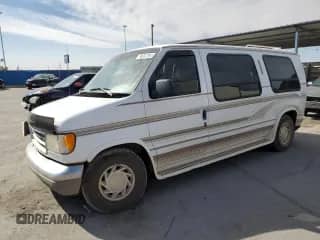 1994 Ford Econoline Cargo with VIN 1FDEE14HXRHB26972, listed as a Copart auction lot 78247284 with 155,558 mi miles and Salvage title. Bid and sale history available at DreamBid. Image 1.