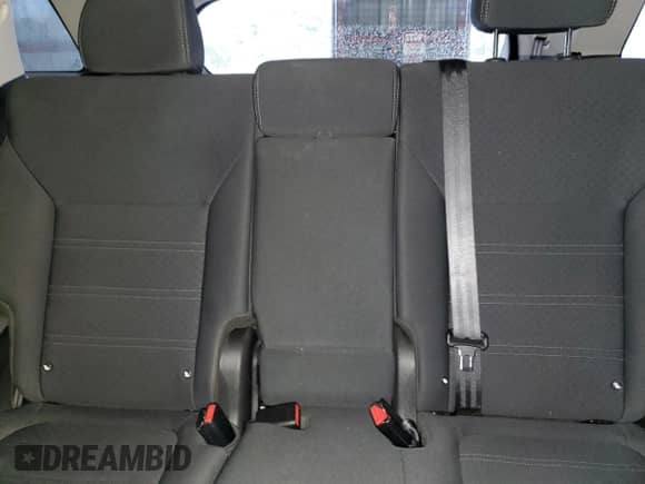 2020 Kia Sorento LX с VIN 5XYPG4A31LG698112, выставлен на аукционе Copart как лот 81651955 с пробегом 98 054 миль миль и Списание • Salvage title. История ставок и продаж доступна на DreamBid. Изображение 10.