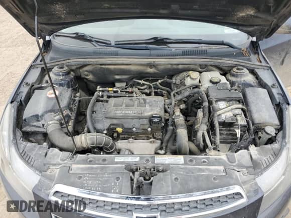 2014 Chevrolet Cruze ECO z VIN 1G1PJ5SB5E7485783, wystawiony jako Copart lot #58788465 z przebiegiem 207 540 mil mil oraz Czysty tytuł • Clean title. Historia ofert i sprzedaży dostępna na DreamBid. Obrazek 11.