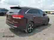 2017 Kia Sorento EX с VIN 5XYPHDA16HG211831, выставлен на аукционе Copart как лот 71622745 с пробегом 122 847 миль миль и Списание • Salvage title. История ставок и продаж доступна на DreamBid. Изображение 3.