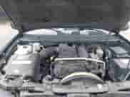 2003 Chevrolet TrailBlazer LTZ z VIN 1GNDT13S432373070, wystawiony jako IAAI lot #42754135 z przebiegiem 157 128 mil mil oraz . Historia ofert i sprzedaży dostępna na DreamBid. Obrazek 10.