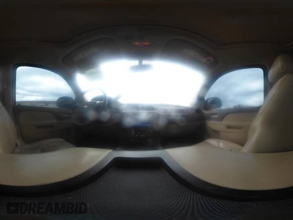 2014 Chevrolet Tahoe LTZ с VIN 1GNSCCE0XER126192, выставлен на аукционе IAAI как лот 41683810 с пробегом 113 789 миль миль и . История ставок и продаж доступна на DreamBid. Изображение 18.