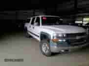 2001 Chevrolet Silverado 2500HD LS с VIN 1GCHC23UX1F106135, выставлен на аукционе Copart как лот 71551844 с пробегом 145 245 миль миль и Списание • Salvage title. История ставок и продаж доступна на DreamBid. Изображение 11.