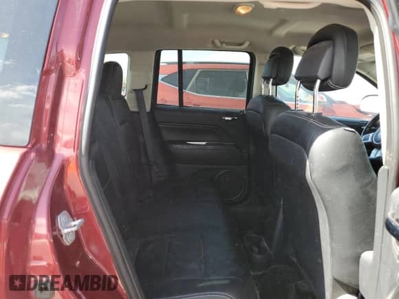 2015 Jeep Compass Latitude with VIN 1C4NJCEB5FD397611, listed as a Copart auction lot 57149015 with 130,292 mi miles and Salvage title. Bid and sale history available at DreamBid. Image 10.