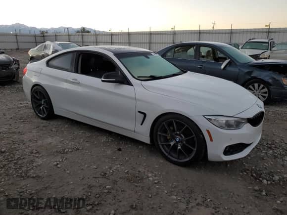 2015 BMW 4 Series 428i xDrive с VIN WBA3N9C56FK248046, выставлен на аукционе Copart как лот 82600585 с пробегом 84 132 миль миль и Чистый • Clean title. История ставок и продаж доступна на DreamBid. Изображение 4.