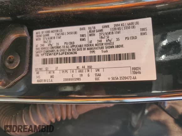 2018 Ford F-150 XLT z VIN 1FTEW1EP3JFE63636, wystawiony jako Copart lot #87091875 z przebiegiem 158 797 mil mil oraz Czysty tytuł • Clean title. Historia ofert i sprzedaży dostępna na DreamBid. Obrazek 12.