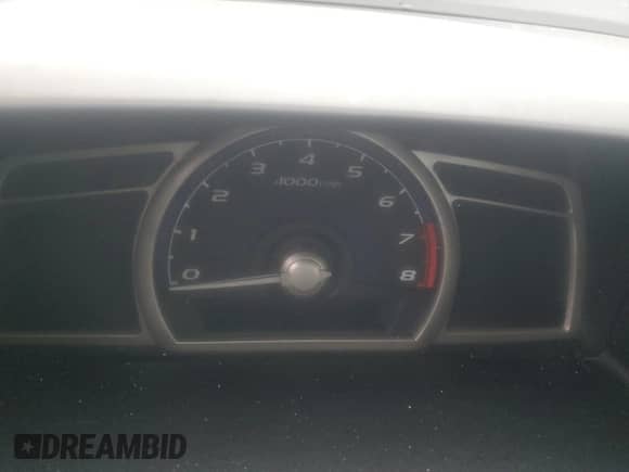 2010 Honda Civic с VIN 19XFA1E33AE037293, выставлен на аукционе Copart как лот 42107465 с пробегом Не указан миль и Списание • Salvage title. История ставок и продаж доступна на DreamBid. Изображение 9.