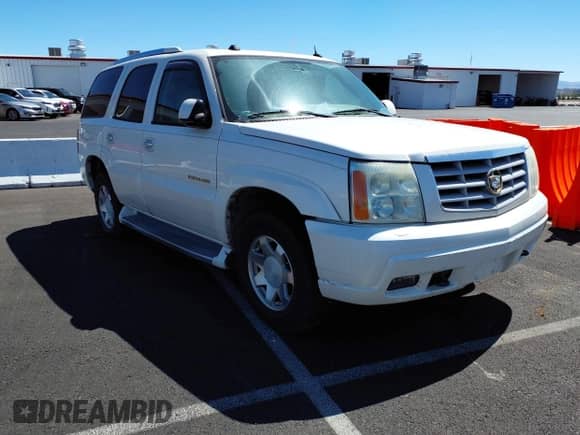2004 Cadillac Escalade z VIN 1GYEK63N84R189311, wystawiony jako IAAI lot #32721587 z przebiegiem Nie podano mil oraz . Historia ofert i sprzedaży dostępna na DreamBid. Obrazek 1.