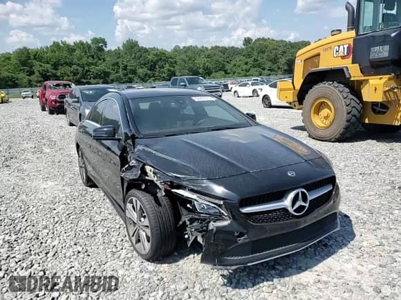 2019 Mercedes-Benz CLA 250 с VIN WDDSJ4EB1KN715825, выставлен на аукционе Copart как лот 62267075 с пробегом 86 026 миль миль и Списание • Salvage title. История ставок и продаж доступна на DreamBid. Изображение 13.