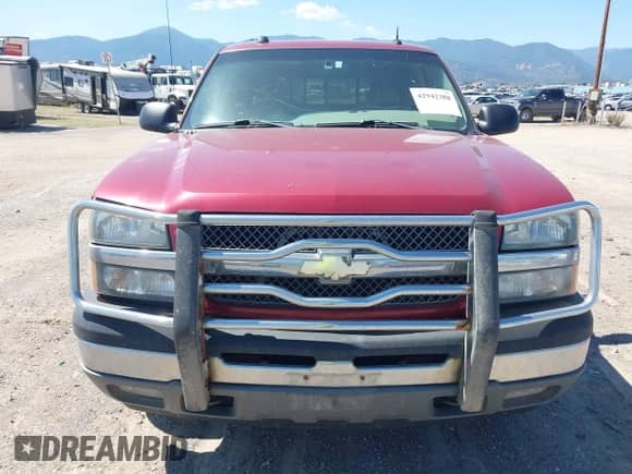 2005 Chevrolet Silverado 1500 LS with VIN 2GCEK13T351164625, listed as a IAAI auction lot 42942388 with 223,615 mi miles and . Bid and sale history available at DreamBid. Image 12.