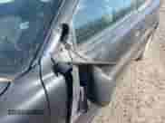 1999 Pontiac Grand Am GT z VIN 1G2NW12E5XM940790, wystawiony jako IAAI lot #38323559 z przebiegiem 69 244 mil mil oraz . Historia ofert i sprzedaży dostępna na DreamBid. Obrazek 14.