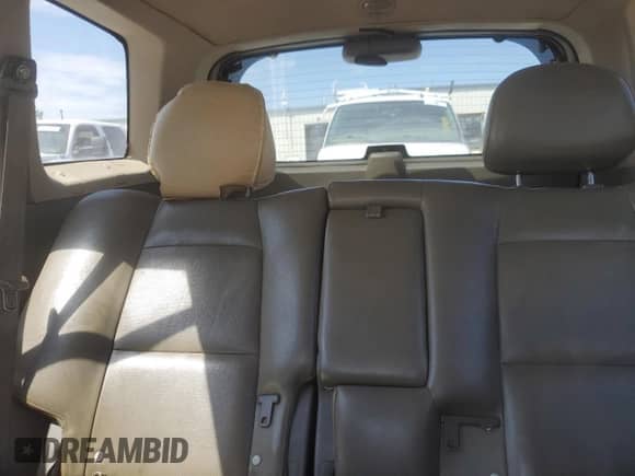 2004 Hyundai Santa Fe GLS с VIN KM8SC13E24U667076, выставлен на аукционе Copart как лот 69089595 с пробегом 203 786 миль миль и Списание • Salvage title. История ставок и продаж доступна на DreamBid. Изображение 10.