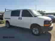 2013 Chevrolet Express Cargo с VIN 1GCWGFBA2D1115617, выставлен на аукционе Copart как лот 61756645 с пробегом 302 668 миль миль и Списание • Salvage title. История ставок и продаж доступна на DreamBid. Изображение 4.