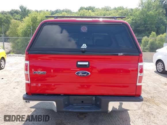 2009 Ford F-150 XL with VIN 1FTPW12V39KB84167, listed as a IAAI auction lot 42934319 with 299,221 mi miles and . Bid and sale history available at DreamBid. Image 16.