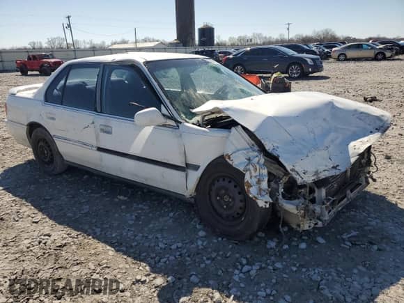 1992 Honda Accord with VIN 1HGCB7650NA192901, listed as a Copart auction lot 48726915 with 454,271 mi miles and Salvage title. Bid and sale history available at DreamBid. Image 4.