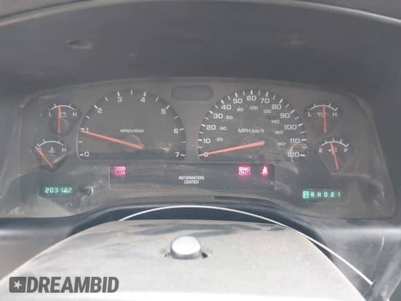 2004 Dodge Dakota Sport with VIN 1D7HL38K24S729571, listed as a IAAI auction lot 42392307 with 203,122 mi miles and . Bid and sale history available at DreamBid. Image 7.