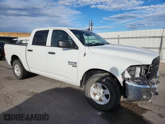 2022 Ram 1500 SLT z VIN 3C6RR7LG9NG388676, wystawiony jako Copart lot #71523365 z przebiegiem 35 199 mil mil oraz Czysty tytuł • Clean title. Historia ofert i sprzedaży dostępna na DreamBid. Obrazek 4.
