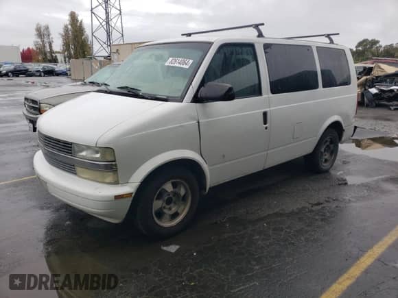 2003 Chevrolet Astro с VIN 1GNDM19XX3B123705, выставлен на аукционе Copart как лот 82614064 с пробегом 223 905 миль миль и Списание • Salvage title. История ставок и продаж доступна на DreamBid. Изображение 1.