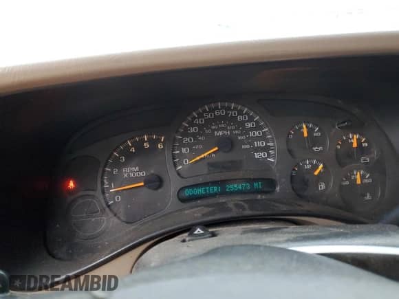 2004 GMC Sierra 1500 SLT with VIN 2GTEK13T241322239, listed as a Copart auction lot 87330684 with 255,473 mi miles and Salvage title. Bid and sale history available at DreamBid. Image 9.