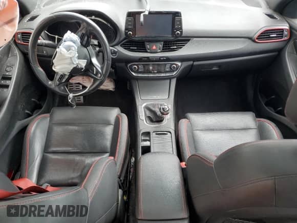 2020 Hyundai Elantra N Line z VIN KMHH55LC8LU133816, wystawiony jako Copart lot #69653145 z przebiegiem 98 686 mil mil oraz Nie do naprawy • Non repairable. Historia ofert i sprzedaży dostępna na DreamBid. Obrazek 8.