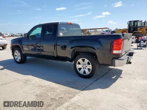 2008 GMC Sierra 1500 Work Truck with VIN 1GTEC19068Z328861, listed as a Copart auction lot 62938965 with 143,071 mi miles and Salvage title. Bid and sale history available at DreamBid. Image 2.