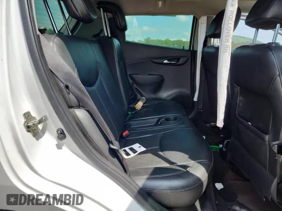 2016 Chevrolet Spark LT с VIN KL8CF6SA8GC632976, выставлен на аукционе Copart как лот 64270115 с пробегом Не указан миль и Списание • Salvage title. История ставок и продаж доступна на DreamBid. Изображение 10.