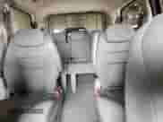 2010 Dodge Grand Caravan SE z VIN 2D4RN4DE2AR101864, wystawiony jako Copart lot #82067415 z przebiegiem 119 555 mil mil oraz Nie do naprawy • Non repairable. Historia ofert i sprzedaży dostępna na DreamBid. Obrazek 10.